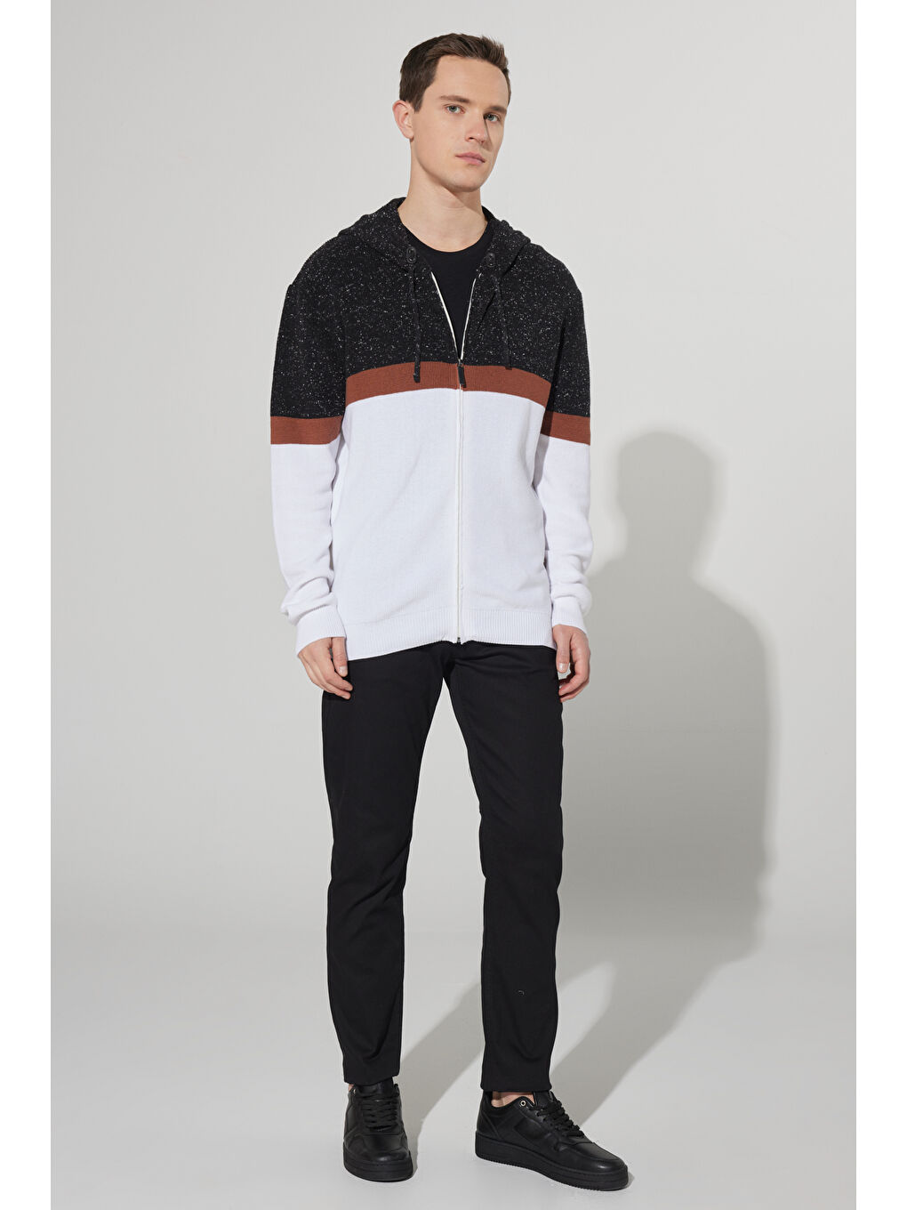 Erkek Antrasit-Ekru Standart Fit Normal Kesim Kapüşon Yaka %100 Pamuk Triko Hırka-3