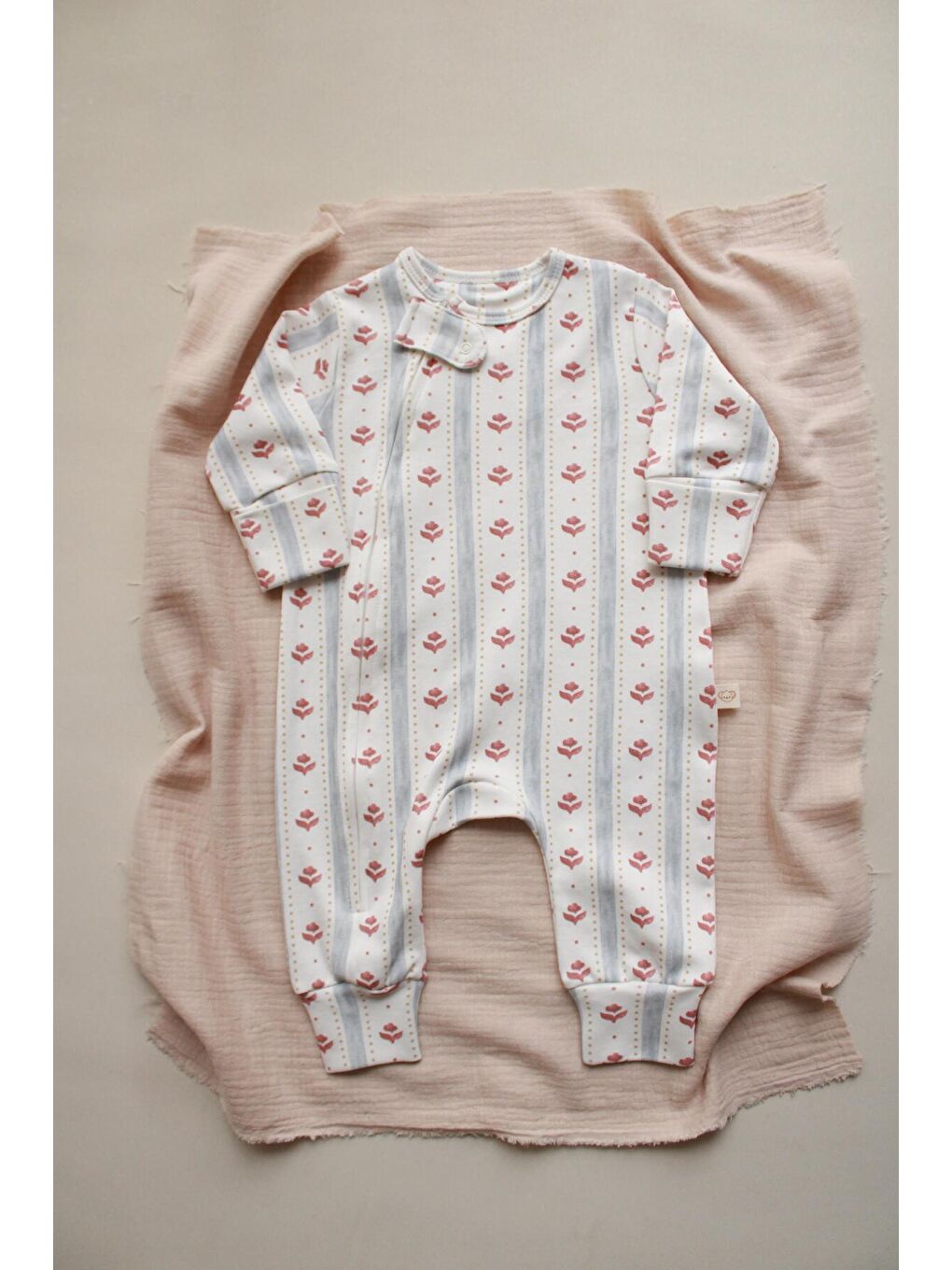 Ekru Çiçek Baby Fluff Serisi Fermuarlı Tulum