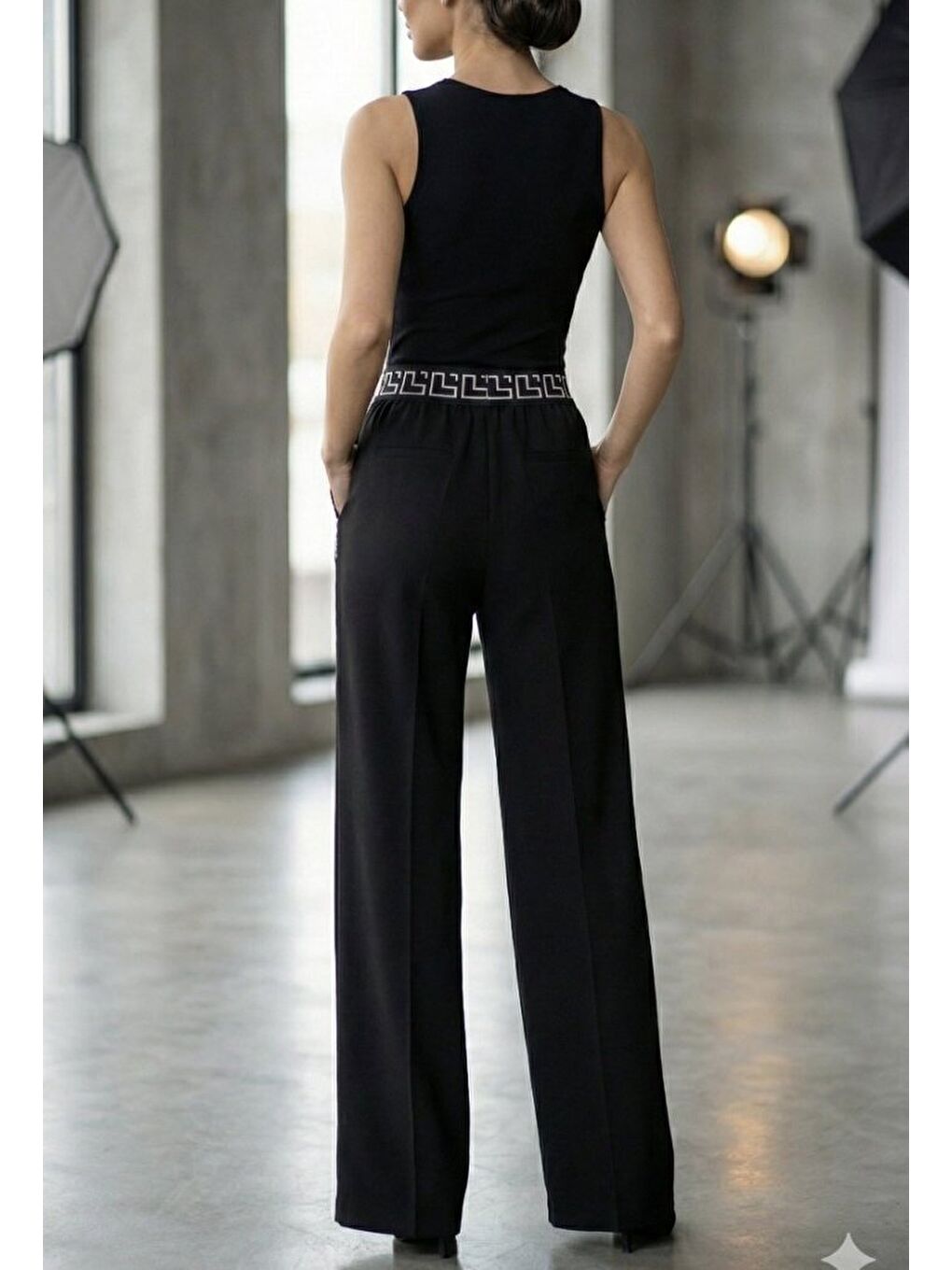 Siyah Kadın Yüksek Bel Beli Lastikli Genç Paçalı Ithal Krep Pantolon-2