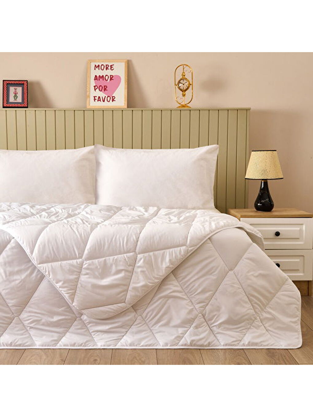 Soft Tek Kişilik İnce Microfiber Yorgan - Beyaz - 155x215 cm