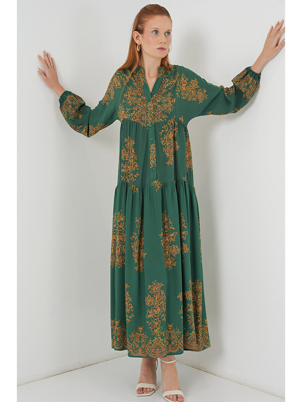 Yeşil Kadın Desenli Uzun Tesettür Elbise 2585 - Y.Zümrüt-3