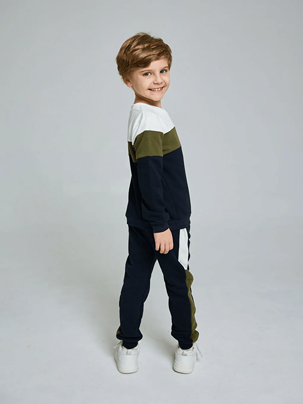 Haki Bisiklet Yaka Erkek Bebek Baskılı Sweatshirt ve Eşofman Alt 2'li Takım-2