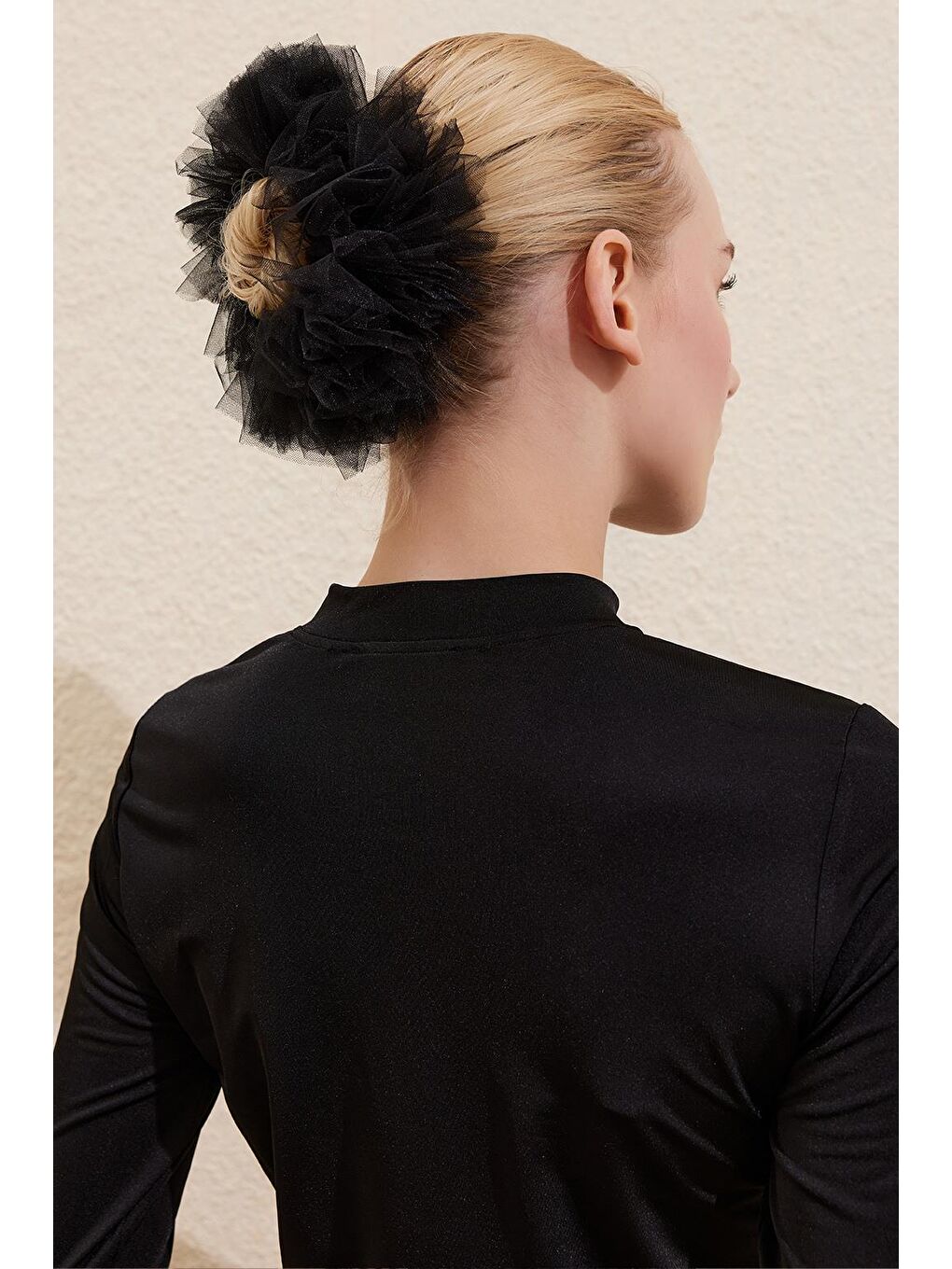 Siyah Küçük Topuz Toka Aksesuar-1