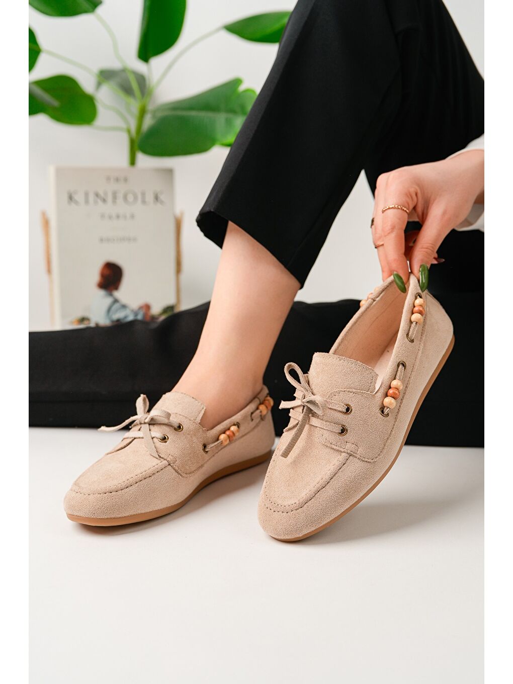 Bej MULTİ Renkli Boncuk Detaylı Kadın Günlük Bağcıklı Loafer Ayakkabı