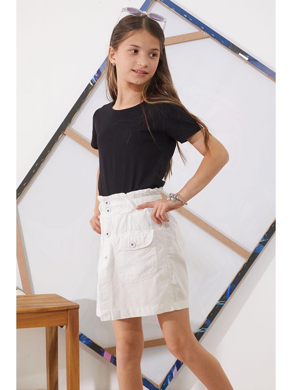 Beyaz Beli Lastikli Düğmeli Kız Çocuk Şort Etek 18949-1