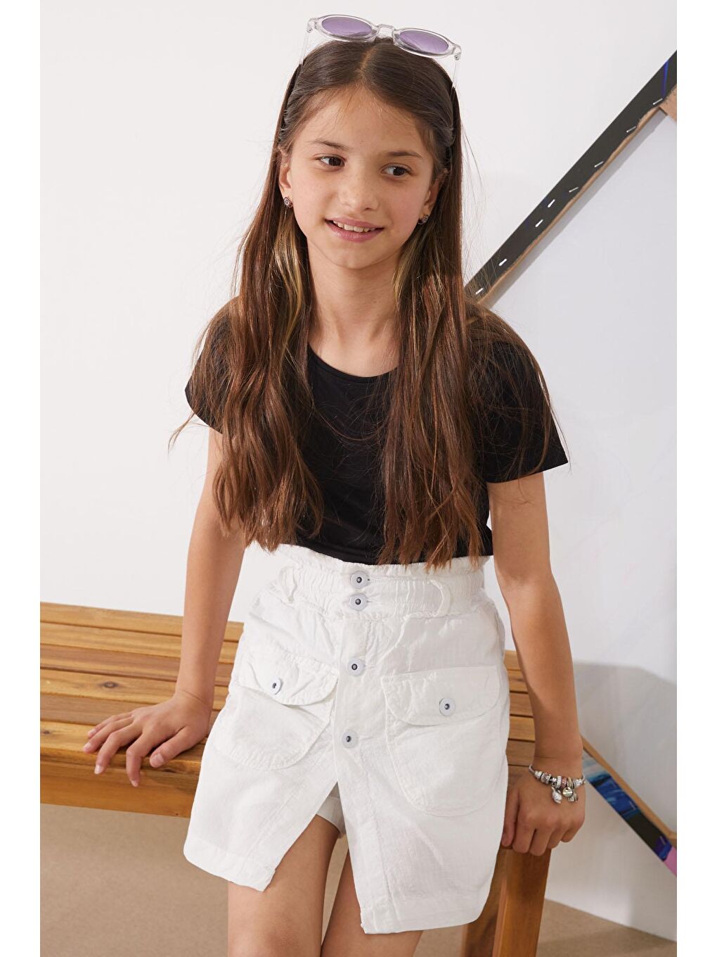Beyaz Beli Lastikli Düğmeli Kız Çocuk Şort Etek 18949-3