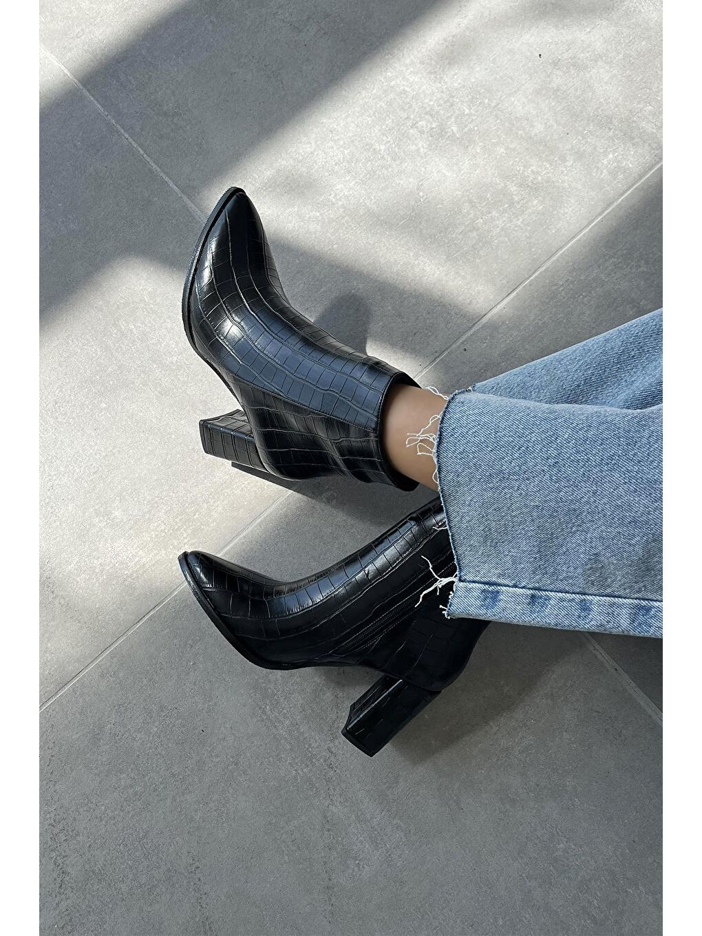 Fergal Kadın Topuklu Kroko Bot Siyah-1