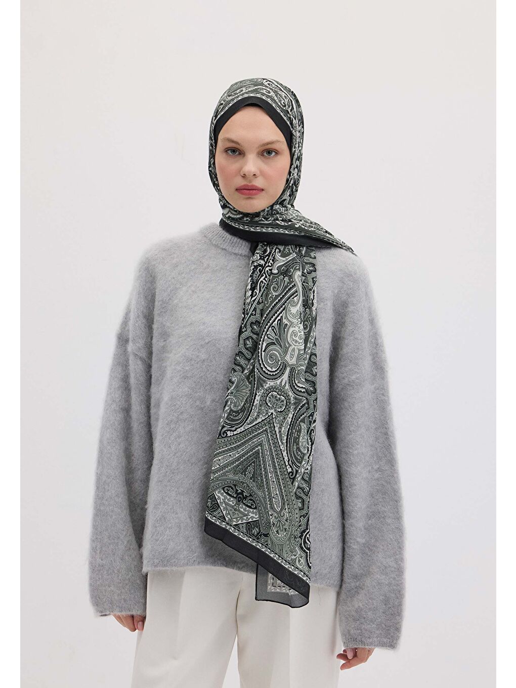 Etnıc Floral Desen Şal Siyah-1