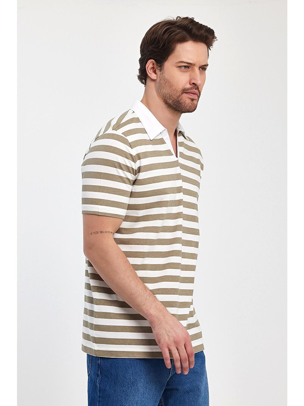 Kahverengi Regular Fit Düğmesiz Polo Yaka %100 Pamuk  Çizgili Erkek Tişört RF0390-4