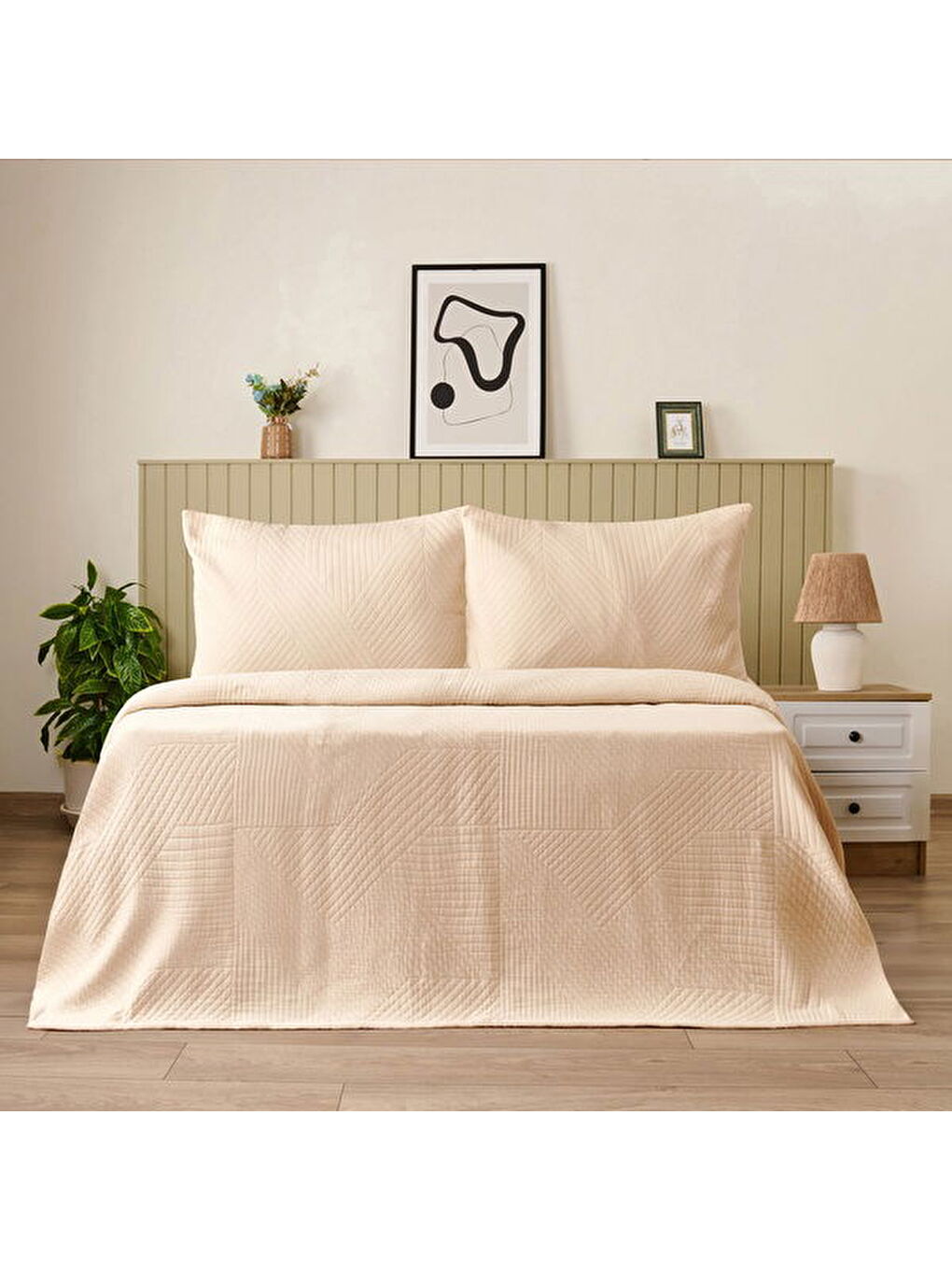 Soft Sara Çift Kişilik Yatak Örtüsü Seti - Bej - 220x240 cm + 50x70 cm