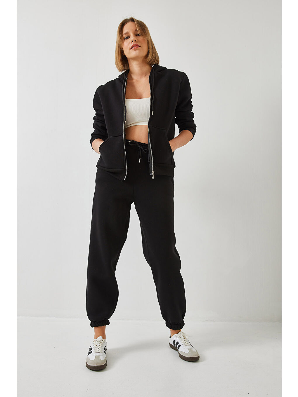 Siyah Kadın Kanguru Cepli Kapüşonlu Hırka Alt  Üst Takım MBHS-4