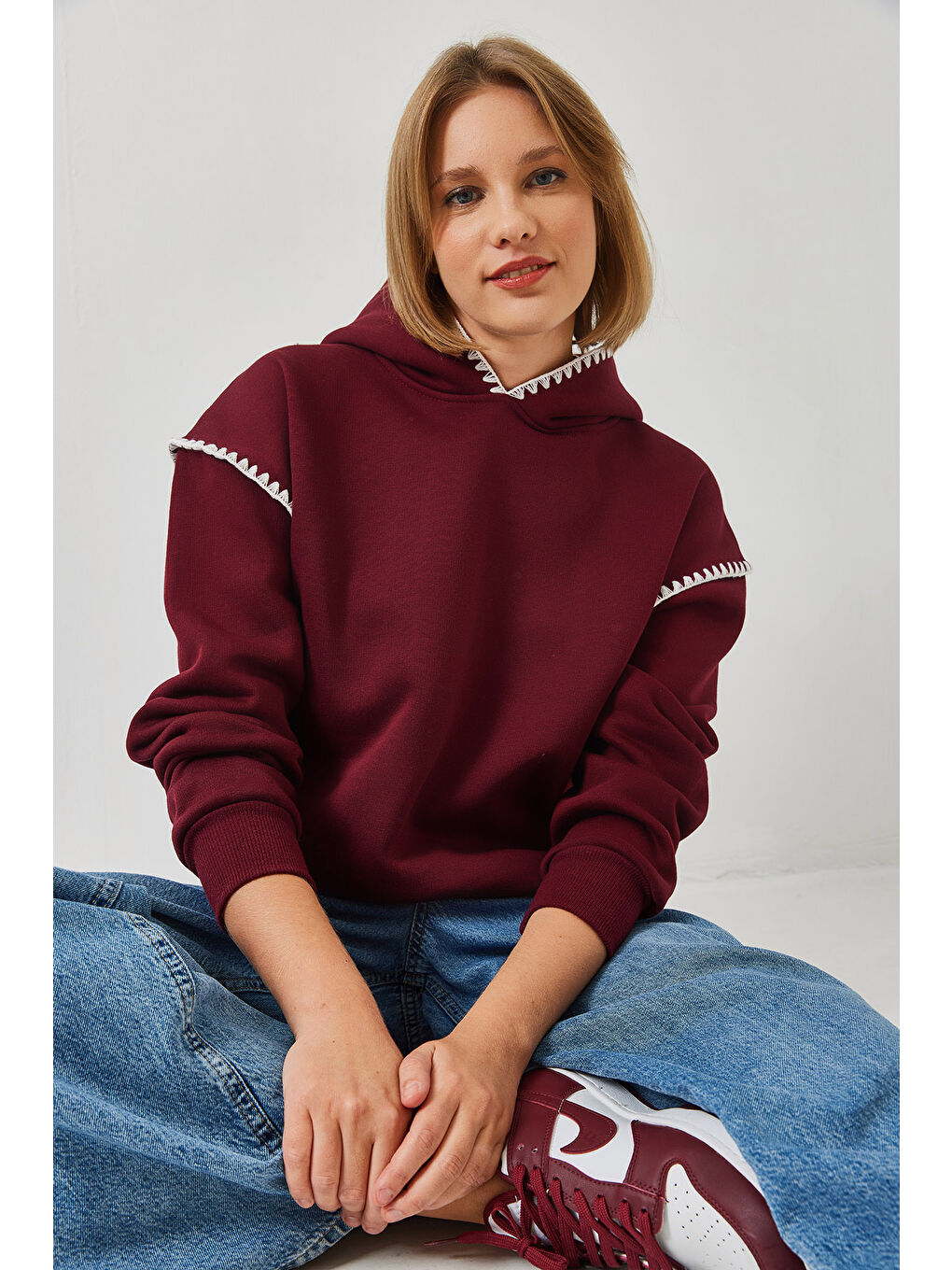 Bordo Kadın Kapüşonlu Dantel Detaylı Sweatshirt-4