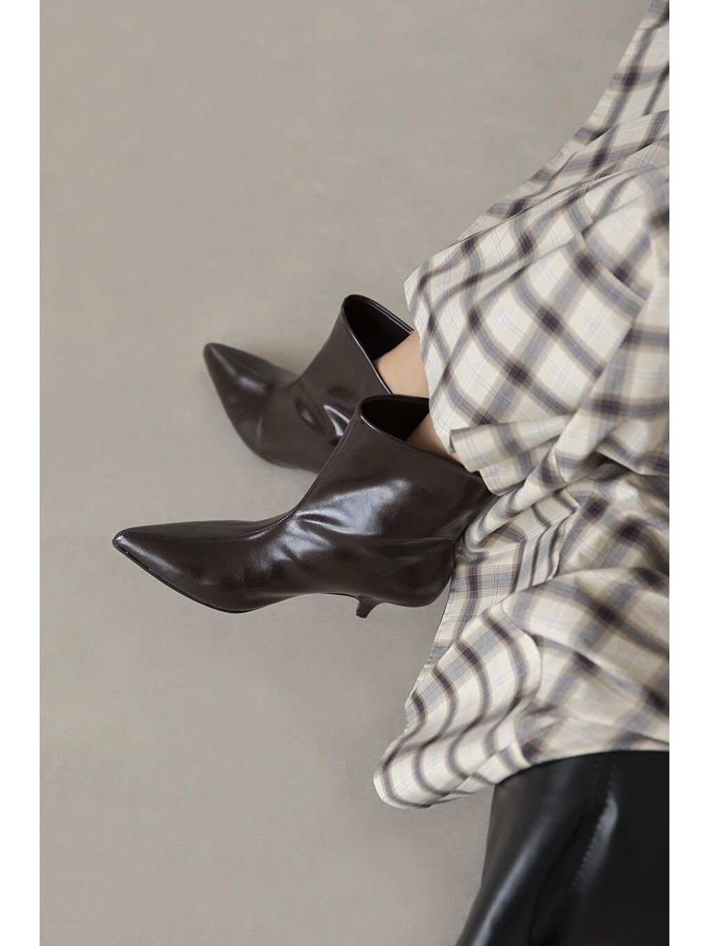 Kahverengi Bella Kadın Pino Ökçe Kırışık Deri Bot Kahve-1