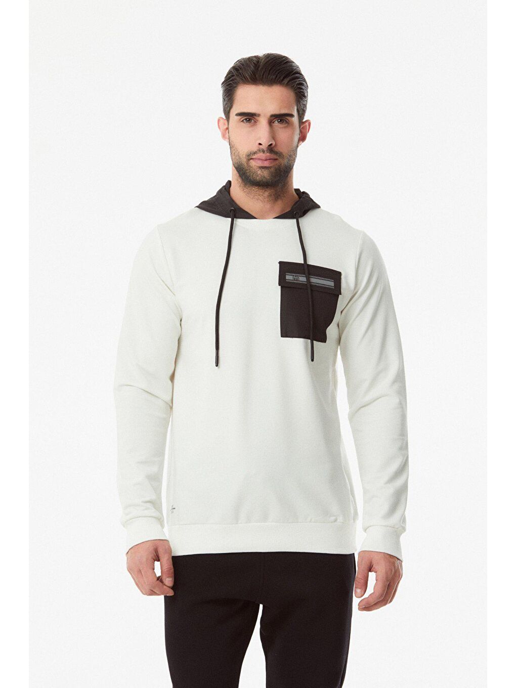 Ekru Baskılı Cepli Erkek Hoodie