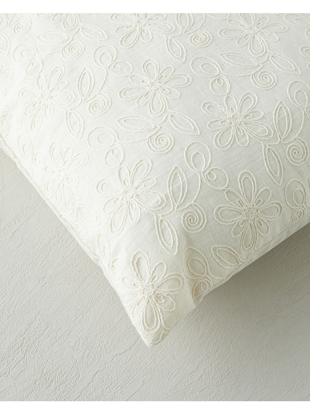 Harmony Dolgulu Kırlent 35x50 cm Bej-2