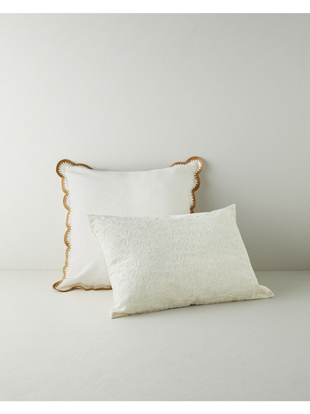 Harmony Dolgulu Kırlent 35x50 cm Bej-3