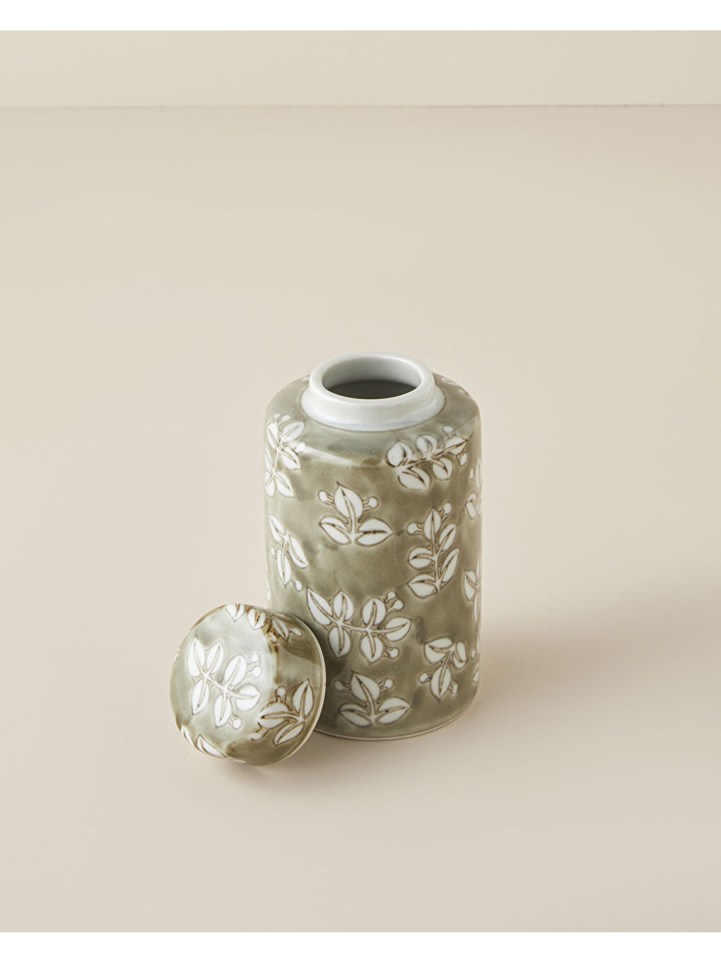 Valeri Porselen Vazo 15,5 cm Yeşil-1