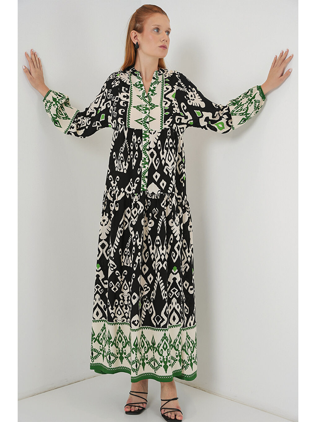 Kadın Desenli Uzun Tesettür Elbise 2585 - Siyah - Yeşil-3