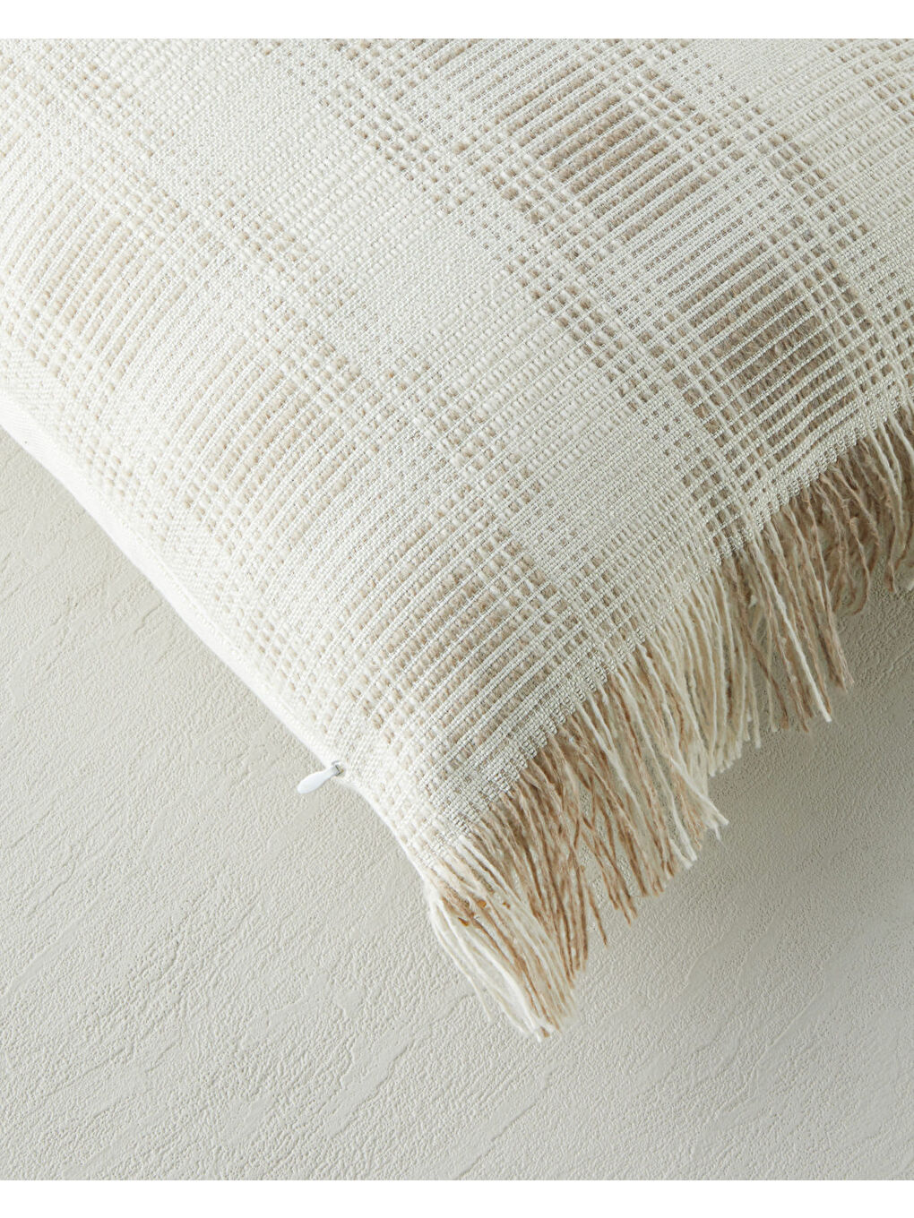 Nostalgia Dolgulu Kırlent 35x50 cm Bej-1