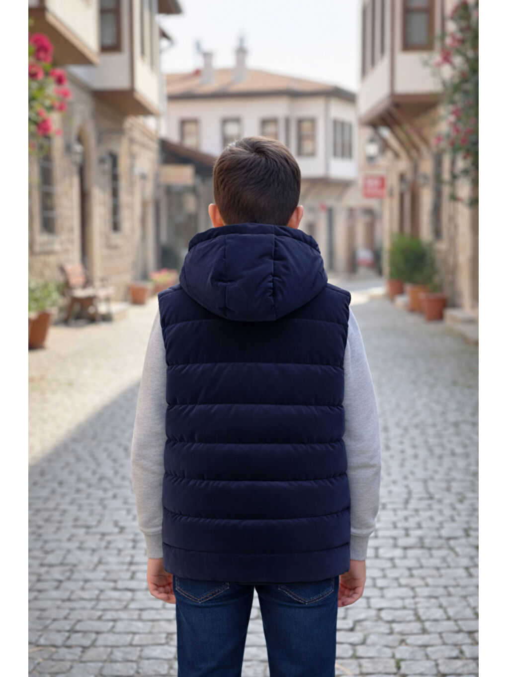 Lacivert Erkek Çocuk Kapüşonlu Şişme Yelek-1