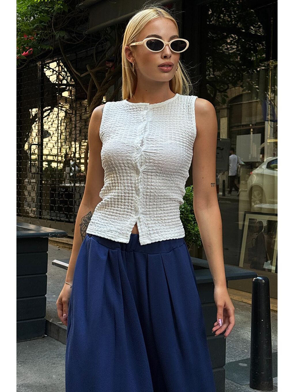 Ekru Bisiklet Yaka Düğmeli Gömlek Bluz