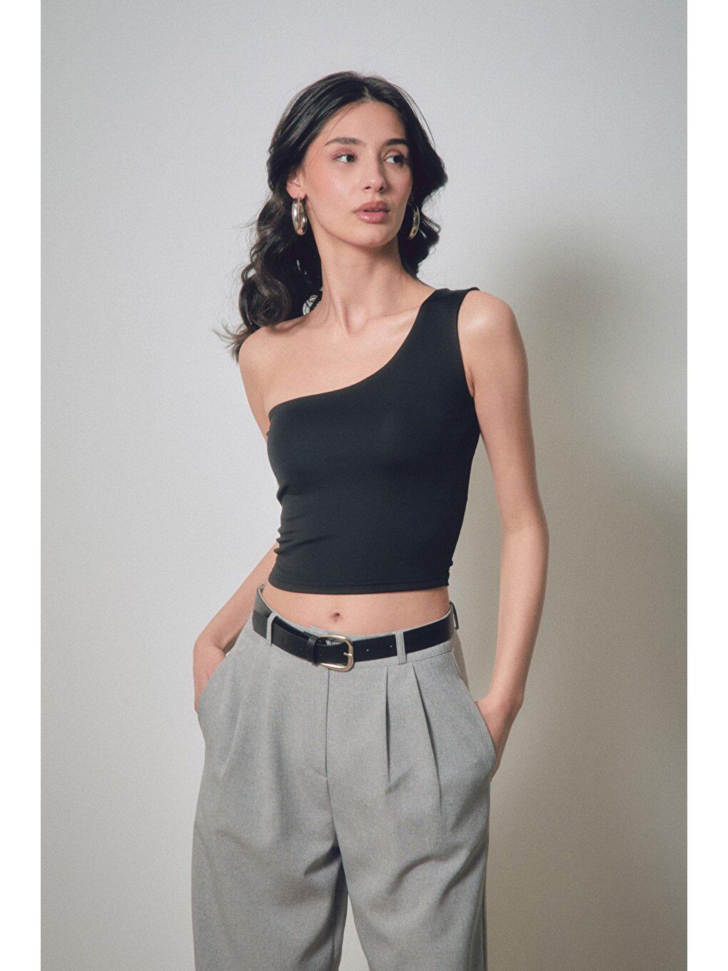 Siyah Basic Tek Kol Crop Bluz-1