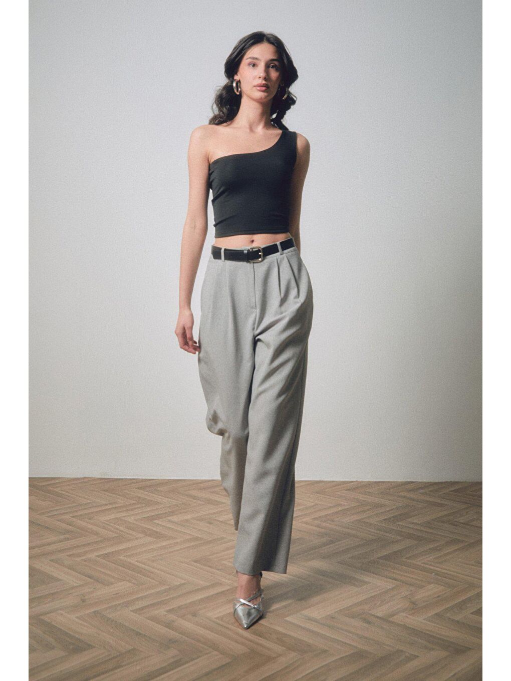 Siyah Basic Tek Kol Crop Bluz-2