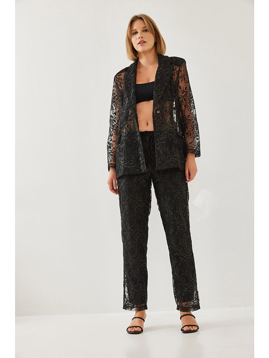 Siyah Kadın Payetli Yarı Şeffaf Dokulu Alt-Üst Takım MBMS-4