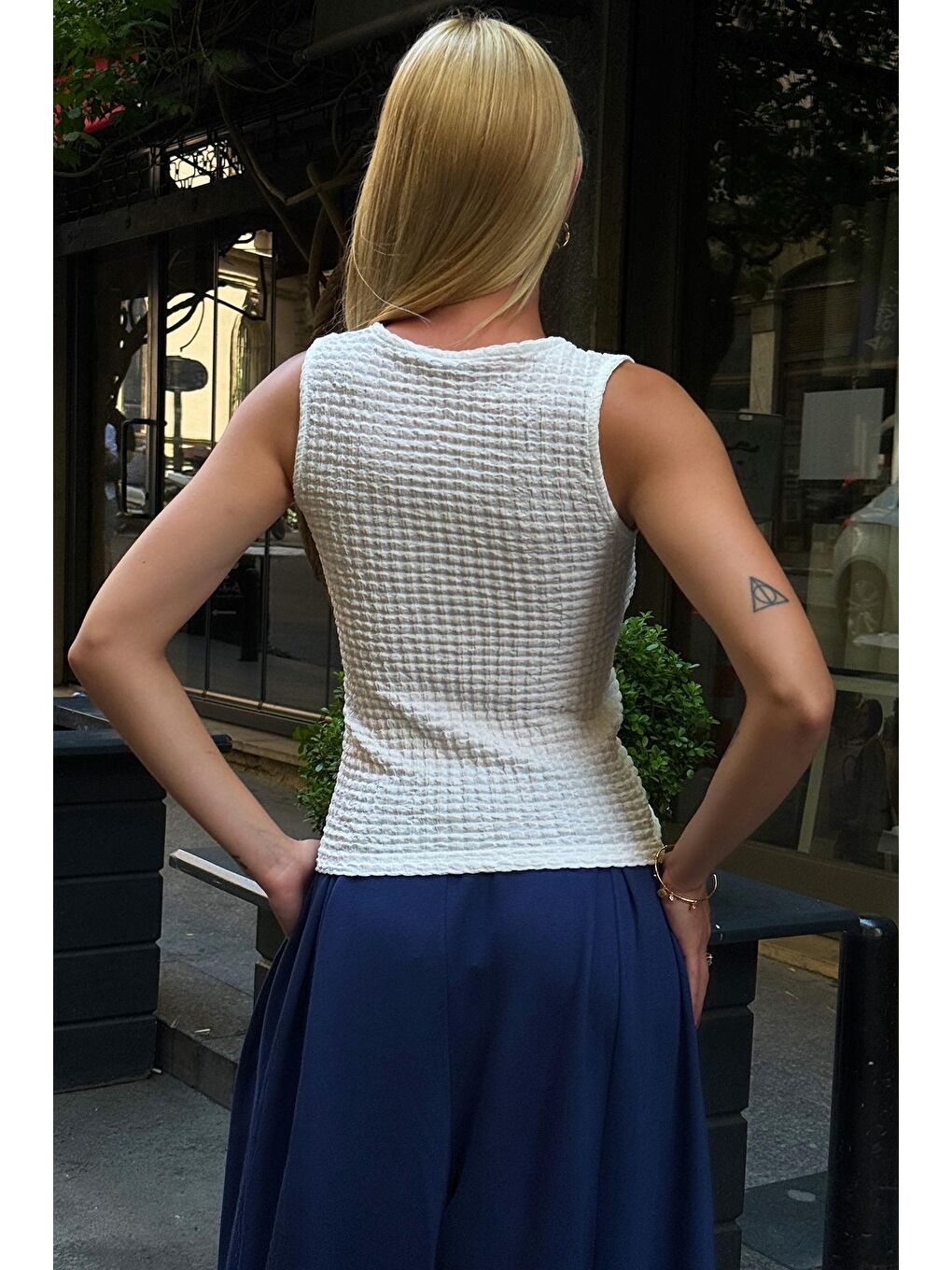 Ekru Bisiklet Yaka Düğmeli Gömlek Bluz-4