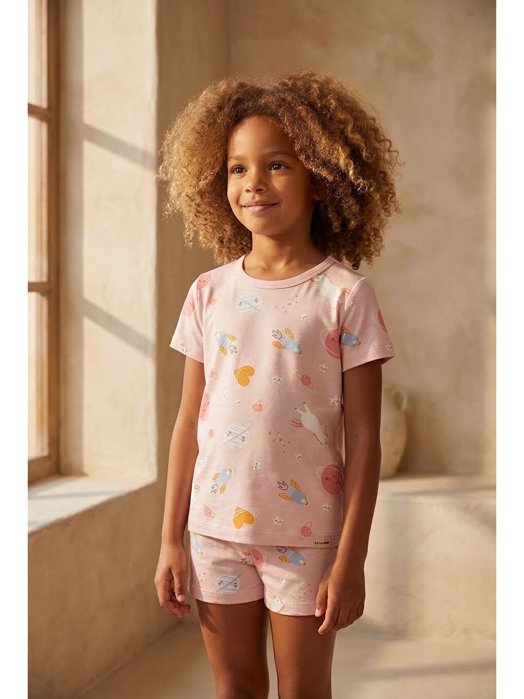 Pembe Kız Çocuk Desenli Paketli Şortlu Pijama Takımı