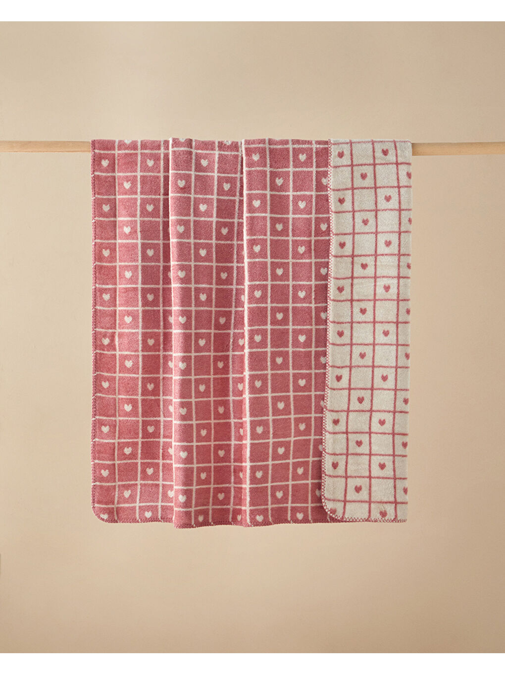 English Home Sweet hearts Akrilik Tv Battaniye 130x170 cm Pembe