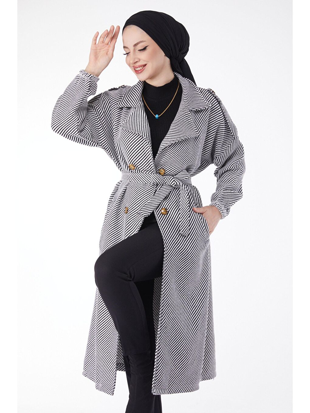 Kruvaze Yaka Kadın Beyaz Kuşaklı Kaşe Kaban - 13132