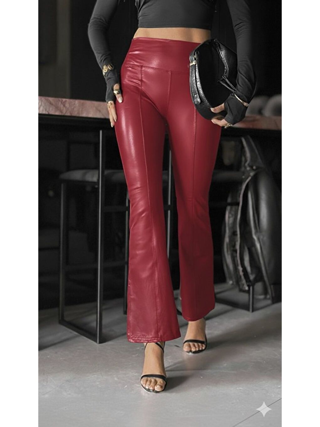Bordo Kadın Yüksek Bel Paçaya Doğru Geniş Deri Pantolon