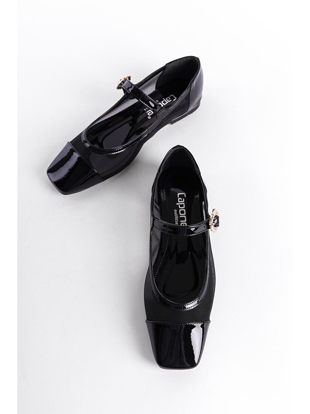 Siyah Küt Burunlu  Bantlı Rugan Babet-3