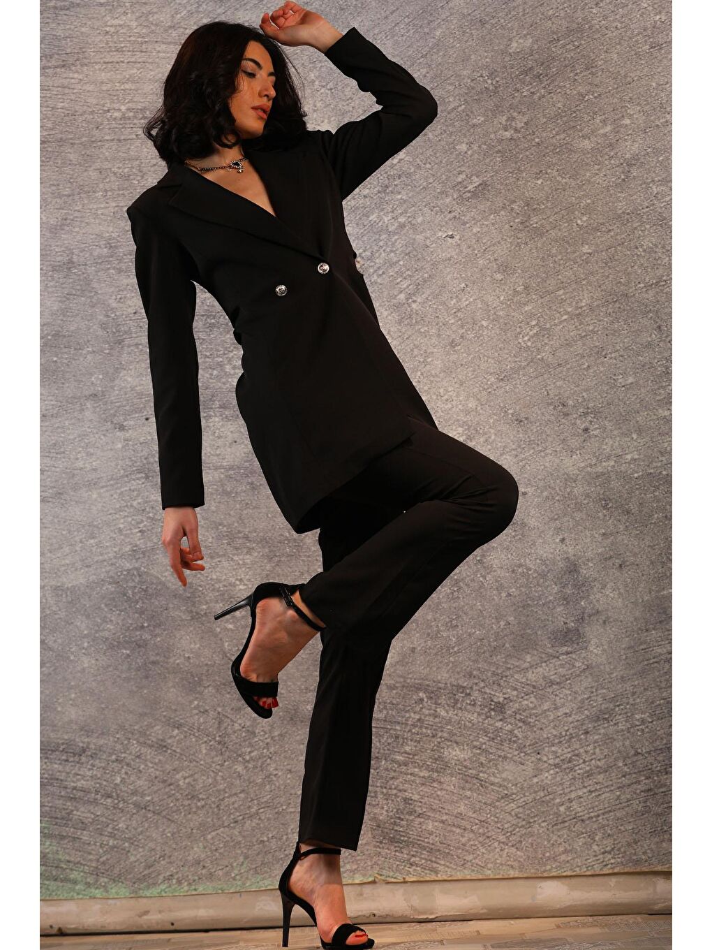 Siyah Kadın Fermuarlı Çimalı Pantolon