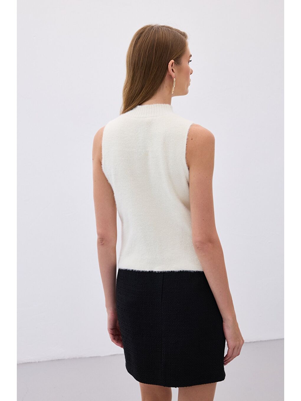 Sıfır Kol Sakallı Triko Bluz - Ekru-7
