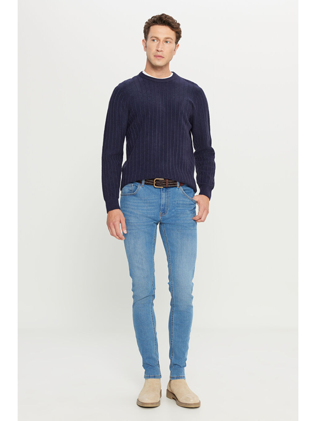 Erkek Lacivert Standart Fit Normal Kesim Bisiklet Yaka Jakarlı Triko Kazak-1