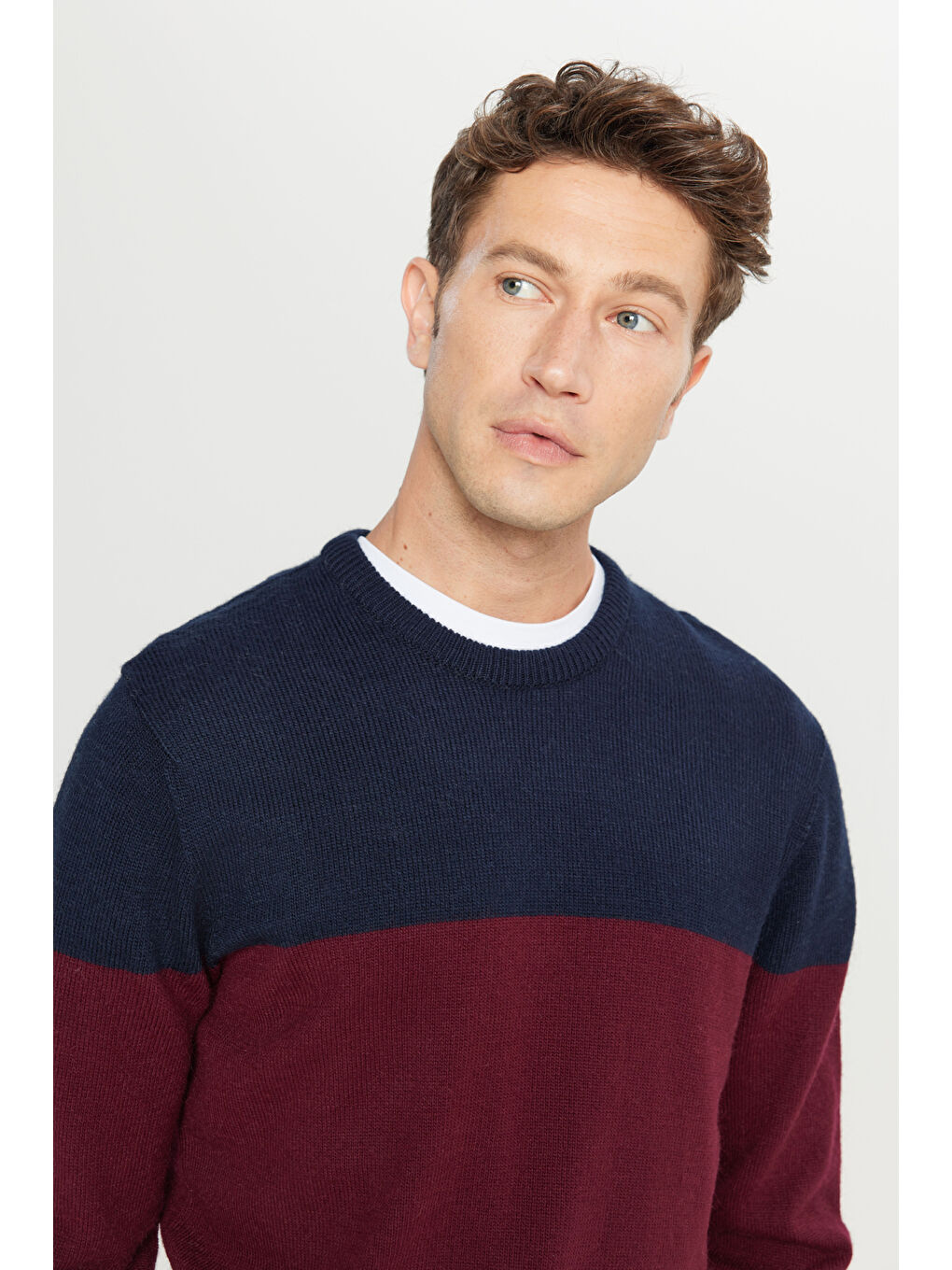 Erkek Bordo-Lacivert Standart Fit Normal Kesim Bisiklet Yaka Triko Kazak-3