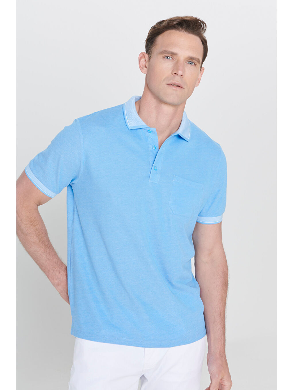 Erkek Mavi Pamuklu Comfort Fit Rahat Kesim Polo Yaka Cepli Tişört-3