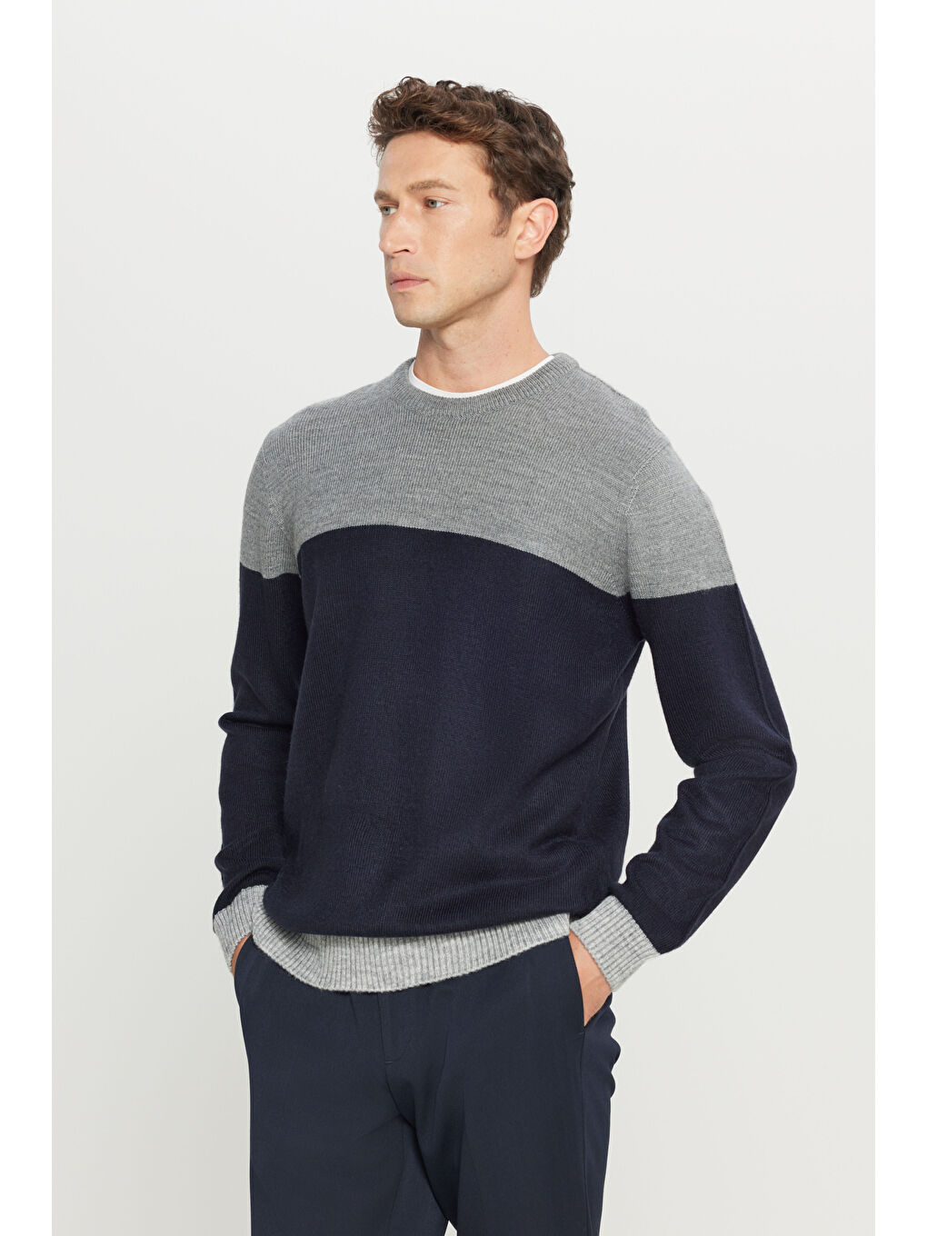 Erkek Lacivert-Gri Melanj Standart Fit Normal Kesim Bisiklet Yaka Triko Kazak-2