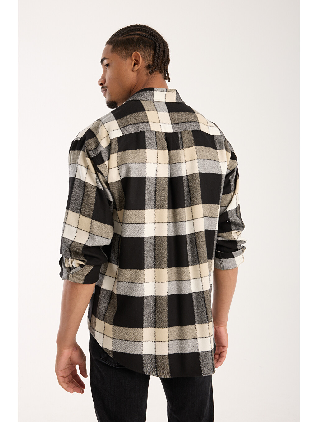 Rio Twill Viskon Karışımlı Oversize Fit Siyah Klasik Yaka Erkek Ekoseli Gömlek-4