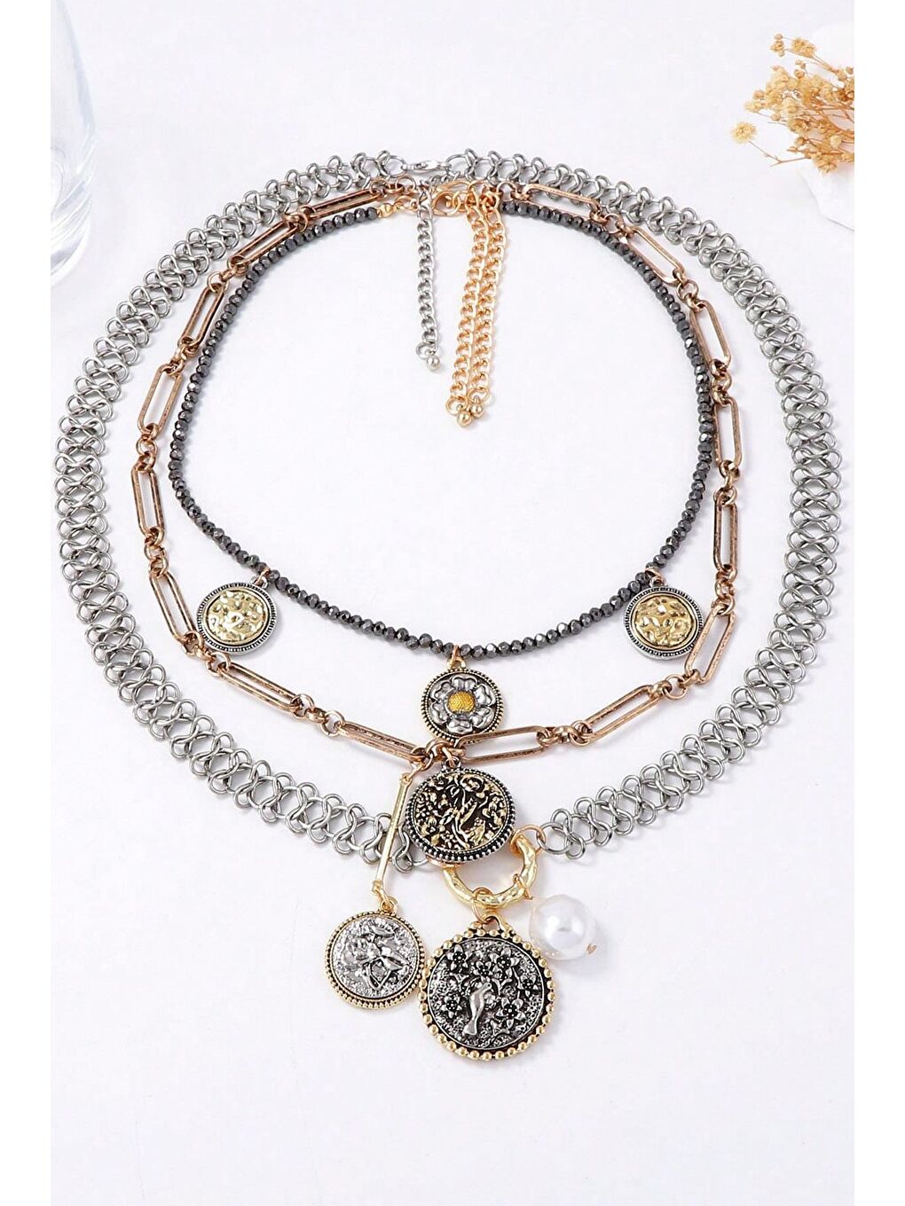 Sarı Marka Antik Gümüş 3 Sıralı Madalyon Kolye