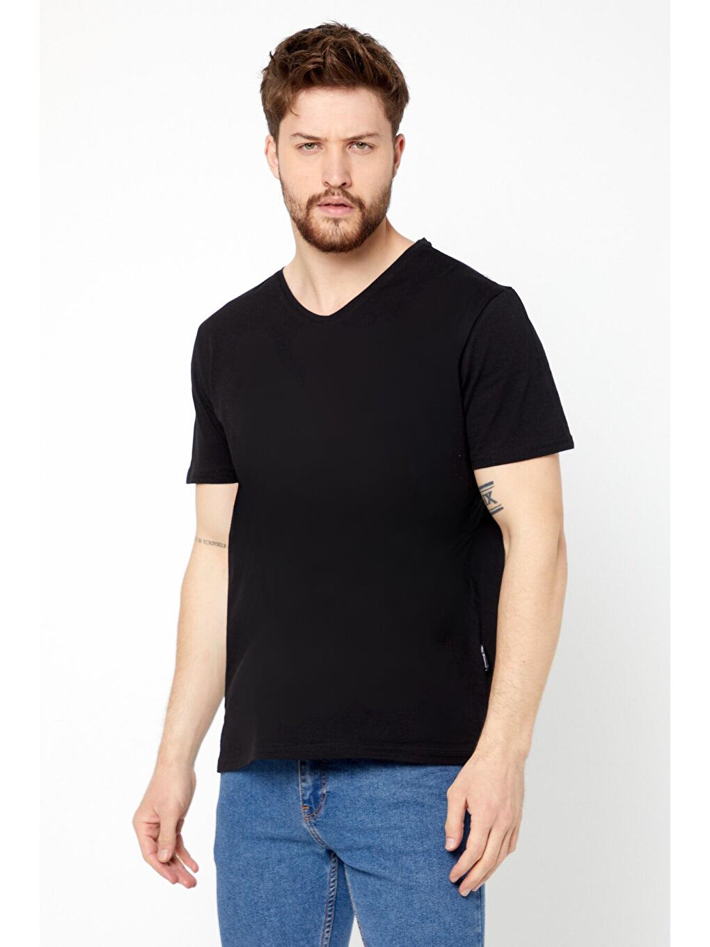 MMETALIC Karışık Erkek Çok Renkli T- Shirt Regular Fit Rahat Kesim V Yaka 4'lü Basic Tişört Paketi - 3