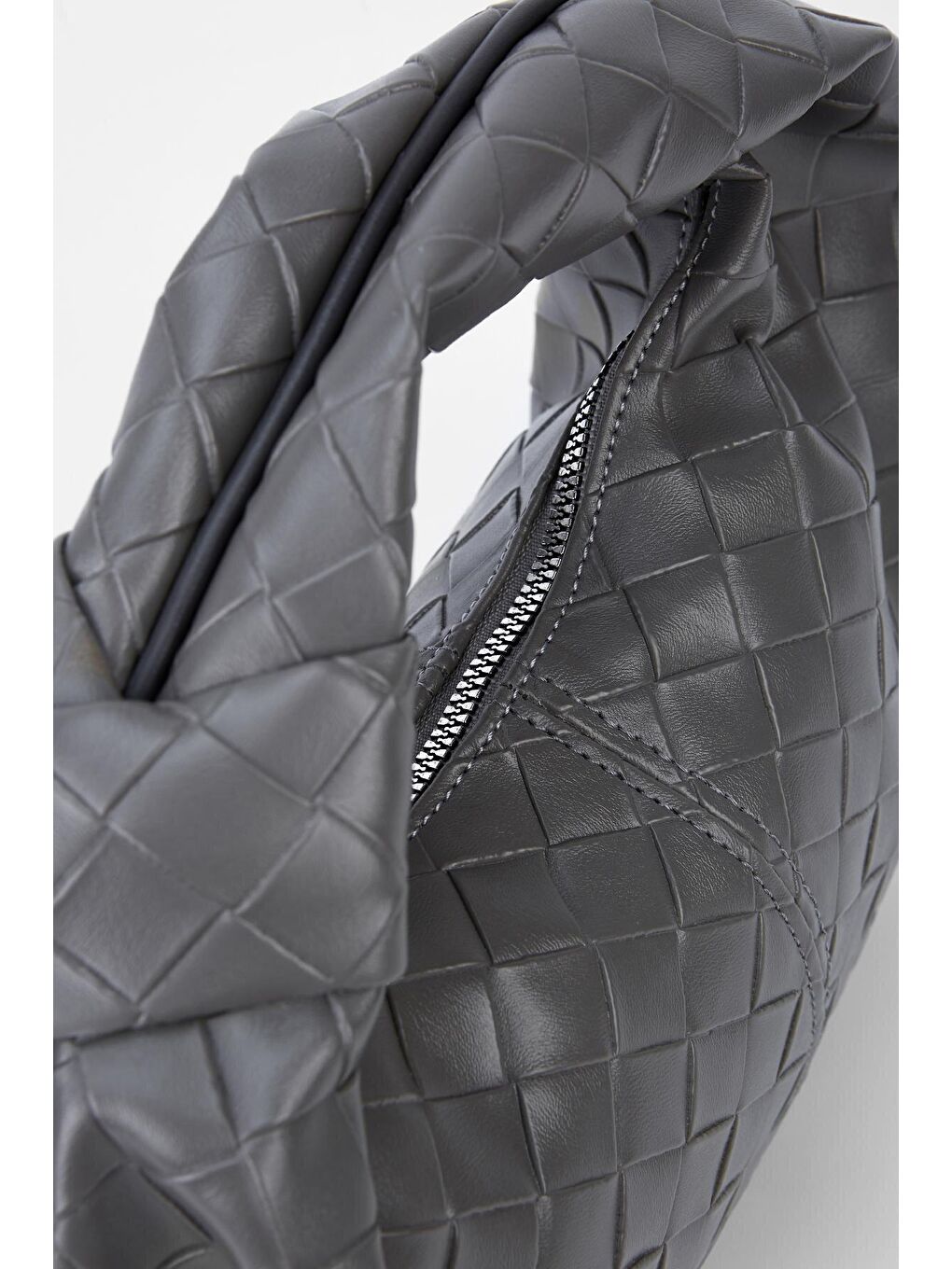 Düğüm Detaylı Voly Kadın Kol Çanta Desenli Gri-1