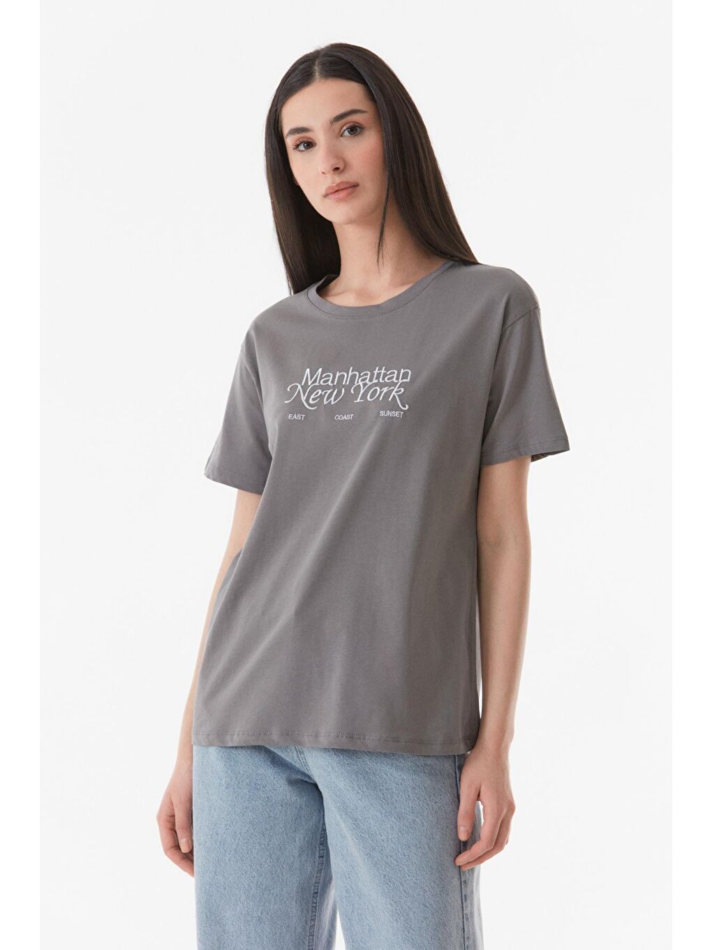 Gri Yazı Nakışlı Bisiklet Yaka Oversize Tişört-4
