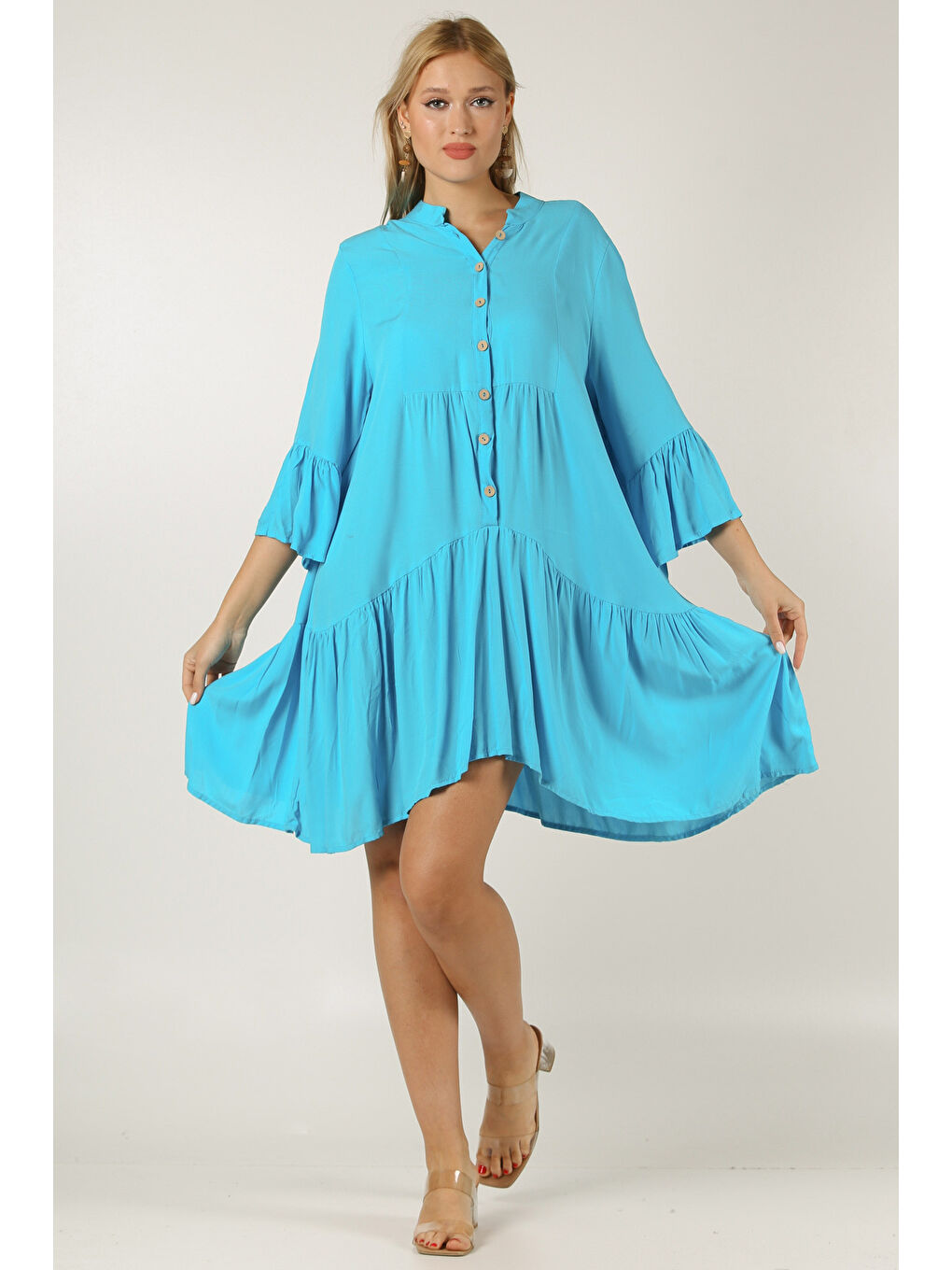 İtalyan Açık Turkuaz Hakim Yaka 3/4 Kol Düğmeli Kol Ve Etek Ucu Fırfırlı Dokuma Elbise