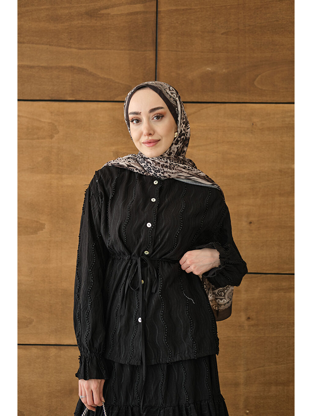 Kadın Beli Ayarlanabilir Nakış Detaylı Takım Siyah-1