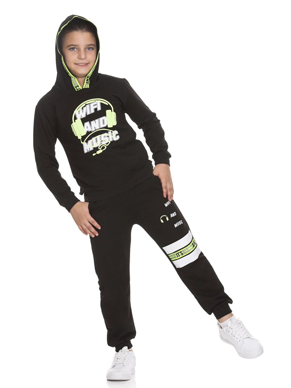 Siyah Wifi Kulaklık Baskılı Takım 51405-2