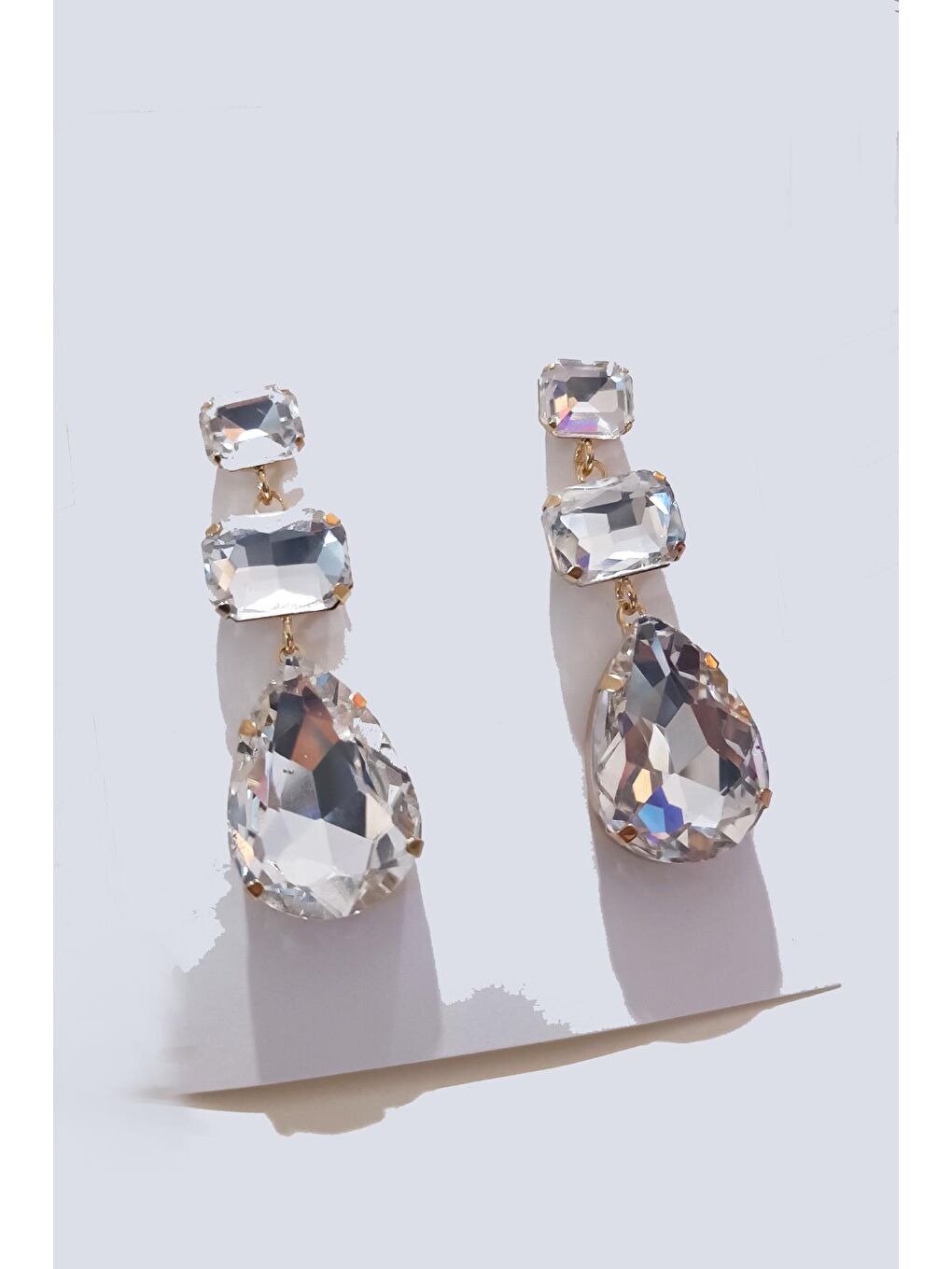 Sarı Şeffaf Kristal Taşlı Abiye Sallantılı Küpe-4