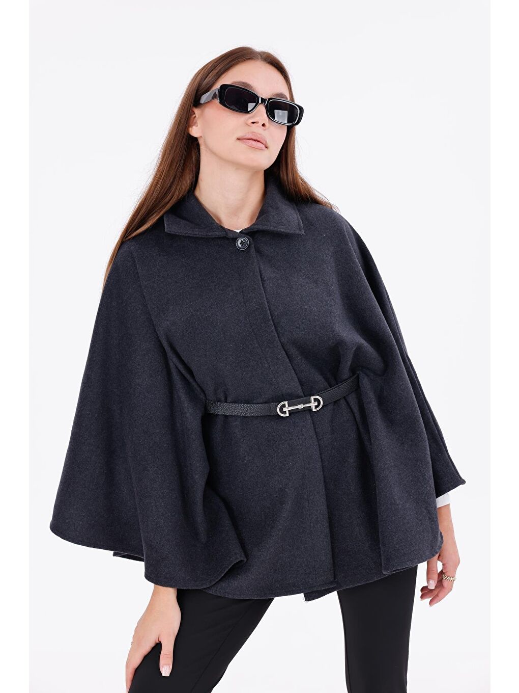 Antrasit Kadın Tok Duruşlu Pelüş Panço – Tokalı Bel Detaylı Sıcak Tutan Kışlık Dış Giyim-1